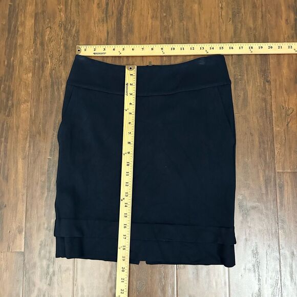 CABI Lido Skirt Navy Blue Tiered Straight Pencil Stretch Work Office - Picture 11 of 11
